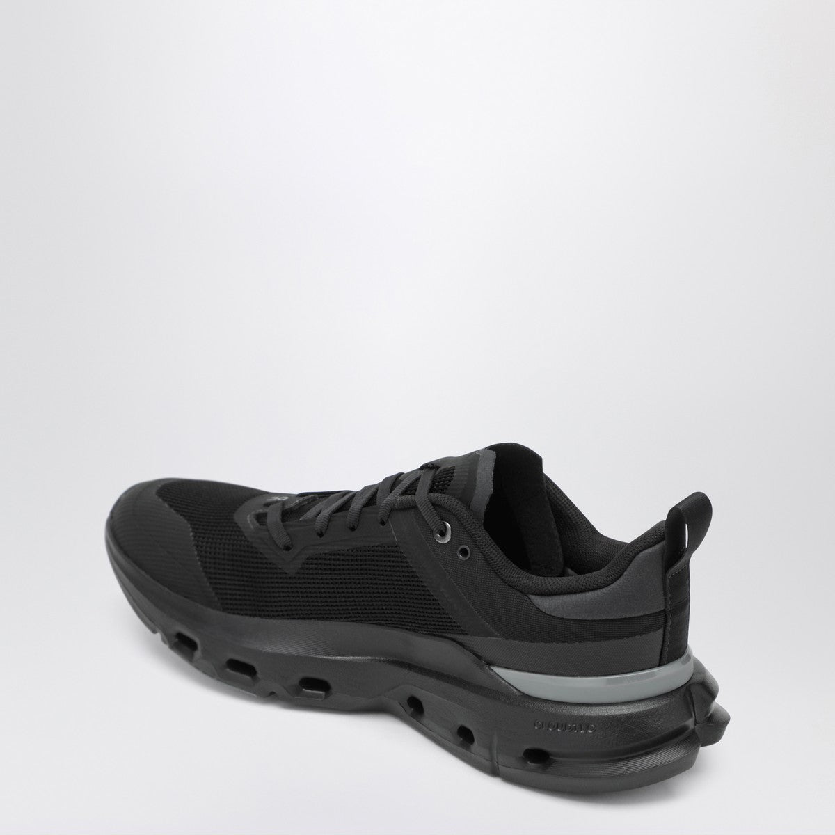 On Sneaker Cloudpulse Next black