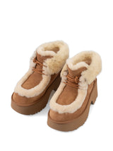 Ugg Australia Esmee Lace Up boots