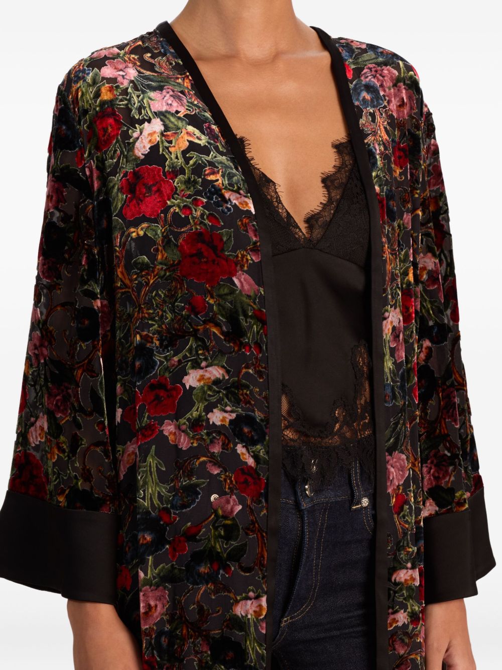 Alice + Olivia Dresses Black