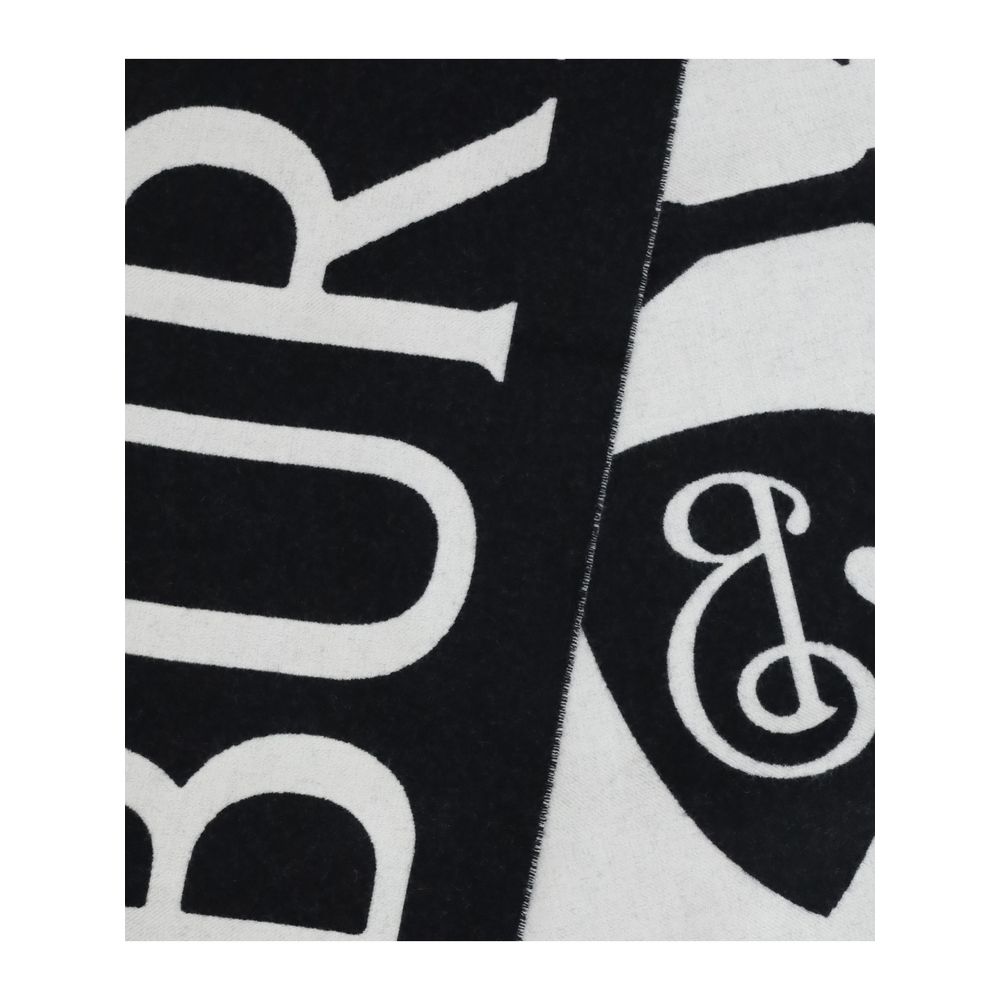 Burberry Black Wool Scarf