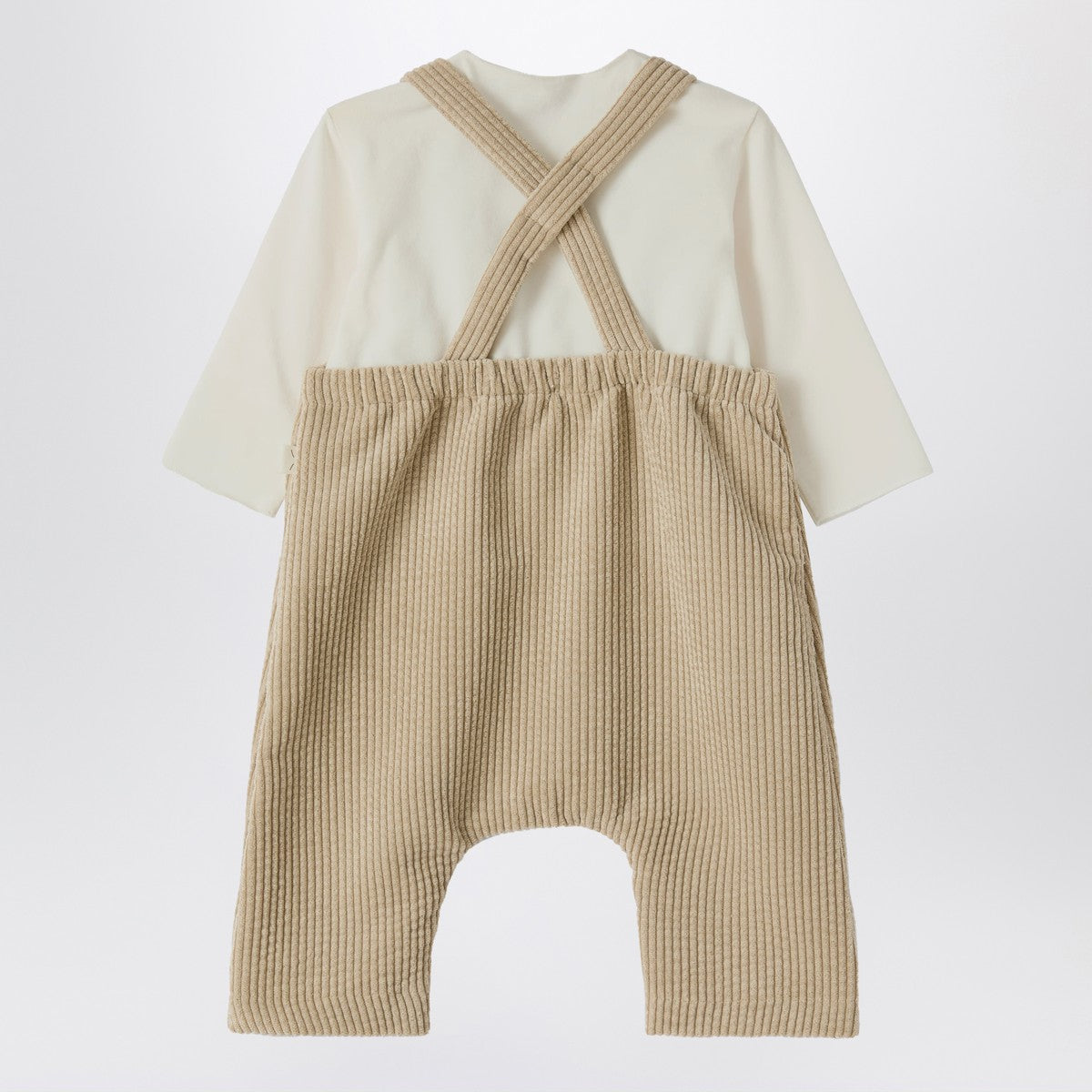 Teddy & Minou Beige outfit with corduroy overalls