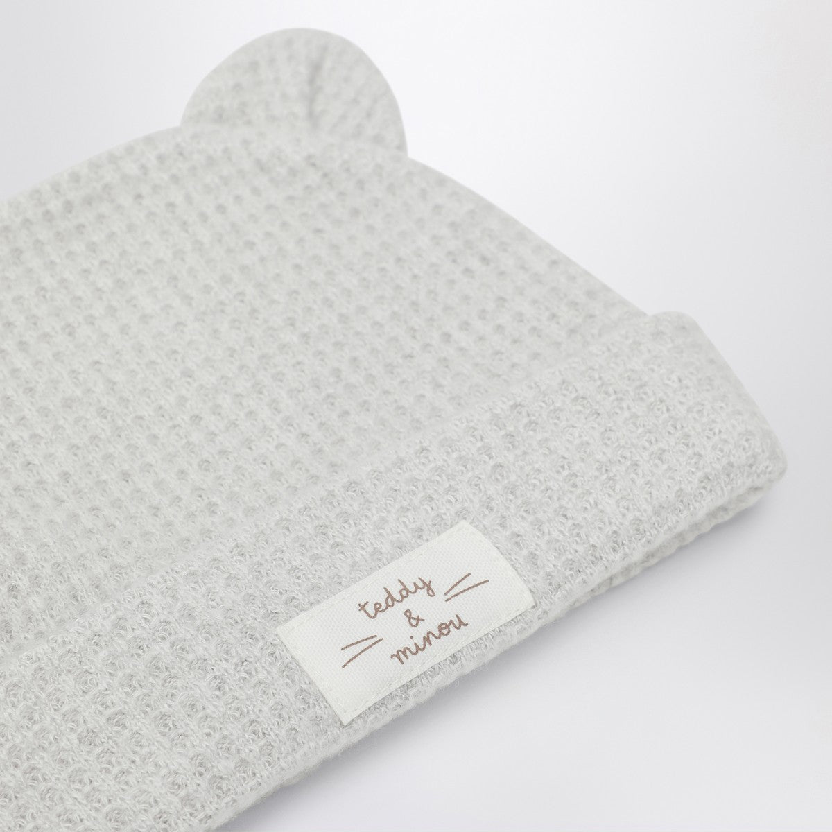 Teddy & Minou Two-piece set in pumice colour