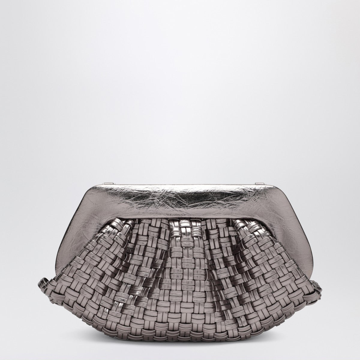 THEMOIRè Woven silver clutch