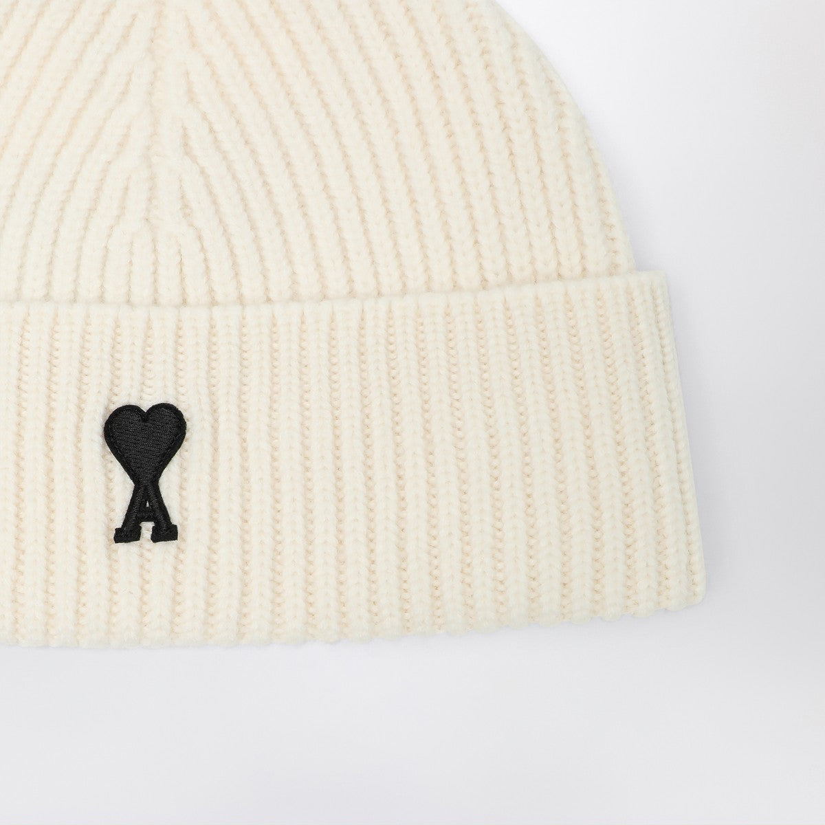 Ami Paris White wool Ami De Coeur beanie